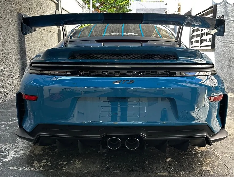 Porsche 911 992.2 GT3 em avaliação de ECU na oficina PitStopShop em São Paulo
